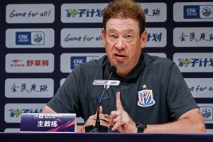 斯盧茨基：每一次申城德比都極其引人注目 客場(chǎng)比賽難度會(huì)更大