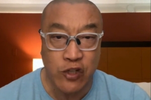 馬?。杭痈５吕m(xù)約讓湖人目標(biāo)中鋒減1 后者可考慮用小里換個內(nèi)線