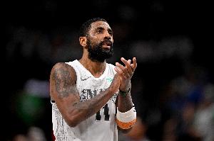 ??Shams：歐文拒絕4300萬球員選項！與獨行俠簽三年1.19億！