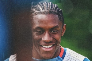 祝我狼飛翼貝勒加德27歲生日快樂！??
