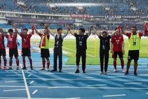 敗也愛你！淮安隊遭遇3場不勝，球迷高呼“繼續(xù)戰(zhàn)斗”鼓勵球隊