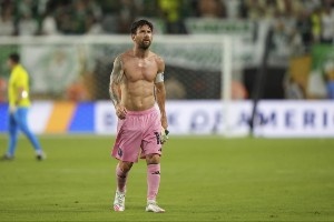 背負太多！TA：梅西被FIFA生拉硬拽進世俱杯 竭力扛起了國際足聯(lián)