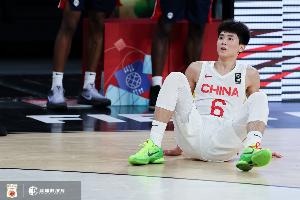 直播吧：李悅洲進行PRP治療 仍需要4到5周恢復