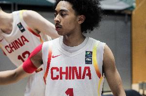 朱彥碩：朱正的自主進攻性是中國后衛(wèi)欠缺的 曲紹斌帶得還可以