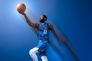動(dòng)作瀟灑！歐文為NBA 2K拍攝宣傳照 這是準(zhǔn)備代言嗎