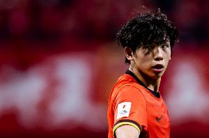 ??國(guó)足全隊(duì)為劉誠(chéng)宇的19歲生日慶祝，蒯紀(jì)聞帶頭唱生日歌