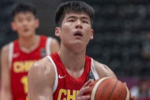 率先發(fā)力！陳家政首節(jié)6分鐘5中4獨(dú)得11分 三分3中2