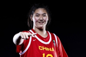 澳大利亞女籃主帥：有張子宇的中國(guó)女籃會(huì)很不一樣 我們拭目以待