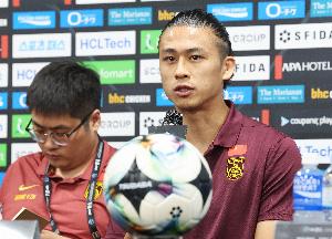 中生代挑大梁！28歲張玉寧擔(dān)任國足今天的場上隊長！