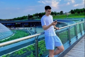 賈明儒：讀書的驚喜在于原來你的感受早已被世上的某個(gè)人說清楚了