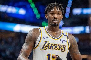 湖記談DFS合同僅前兩年受保障：所以他不是因為錢離開湖人？
