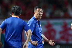 李平康：崔康熙請假時長兩個月，按目前計(jì)劃8月30日前會按時歸隊(duì)