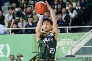 媒體人：楊瀚森、林葳先后被選中 無論如何走出去永遠(yuǎn)都不是壞事