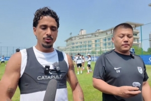 大連英博新援佩尼亞：我現(xiàn)在是百分百狀態(tài)，能很好地幫助球隊