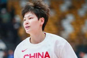 宮魯鳴：與澳大利亞的2場(chǎng)熱身賽最有價(jià)值 有助球隊(duì)適應(yīng)高水平比賽