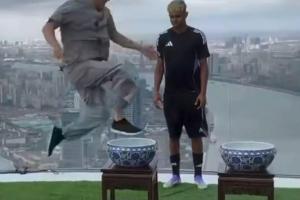 驚嘆！亞馬爾上海行，在超高頂樓看中國“輕功水上漂”