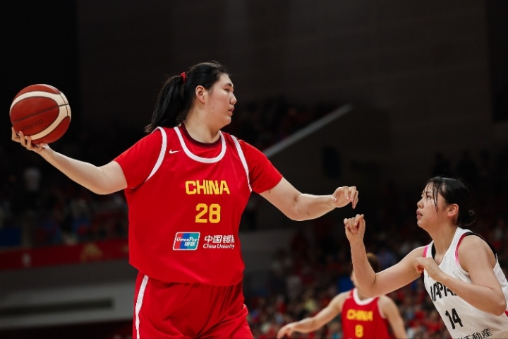楊毅：張子宇千萬別去WNBA 美國教練能像咱們教練這么照顧她嗎？