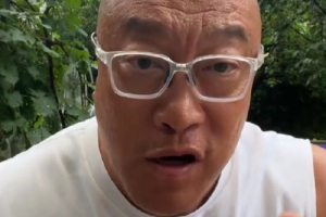 馬?。罕葼柡贤瑳]解決太陽先續(xù)約了布克 后者能助隊沖擊冠軍嗎？