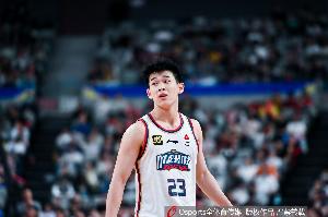 王?。篏聯(lián)賽普通球員平均年薪僅為大約4萬美元 不如普通上班族