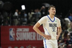 21中5！弗拉格：以前可能從沒出手這么多次 投籃手感不好很正常