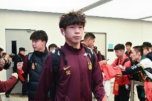 滬媒：申花備戰(zhàn)陣容不完整，出戰(zhàn)東亞杯的劉誠宇、陳晉一出現(xiàn)傷情