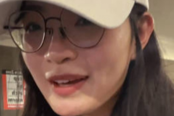 直播吧駐灣區(qū)記者來到賭城啦??一起來關(guān)注楊瀚森和勇士的比吧