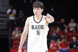沒能幫助球隊(duì)拿下比賽的勝利！楊瀚森賽后主動(dòng)攬責(zé)：我的 我的！