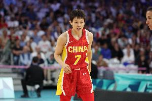 太穩(wěn)了！隊長楊力維6中5高效拿下13分2板3助1斷