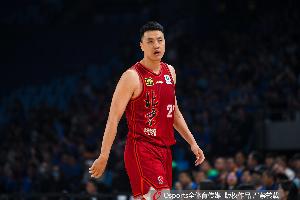北汽男籃預(yù)計(jì)以兩年老將合同續(xù)約翟曉川 后者希望能“一人一城”