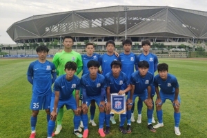U21聯(lián)賽第8輪，上海申花2-1逆轉(zhuǎn)青島海牛