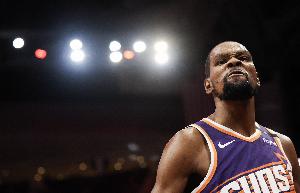 KD自吹有球技 網(wǎng)友說很多人都有MVP+得分王 KD：你把NBA解散算了