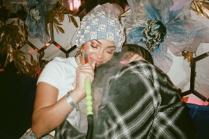 ??又幸福了！哈登女友曬照：我更喜歡你的偏愛~??