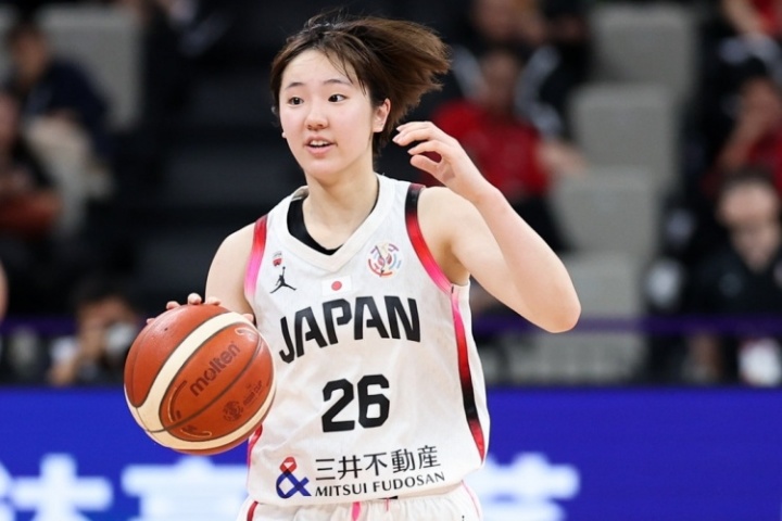 狀態(tài)爆炸??田中心首節(jié)三分5中5 爆砍日本女籃全隊(duì)27分中的21分