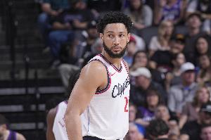 下賽季還能看到你嗎？NBA官方祝本-西蒙斯29歲生日快樂(lè)??