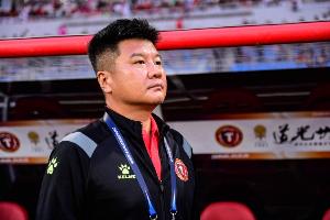 姆本扎彎弓射雕致敬主帥？李金羽：我沒看見，估計他不太了解我