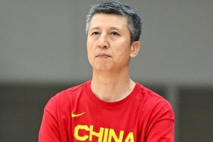 郭士強(qiáng)：球員磨合得比較好 新中國(guó)男籃傷病比較多 內(nèi)線輪轉(zhuǎn)困難