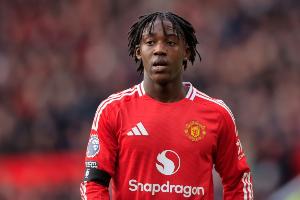 英媒：20歲中場梅努想踢世界杯，熱刺已就簽約可能和曼聯(lián)進(jìn)行接觸