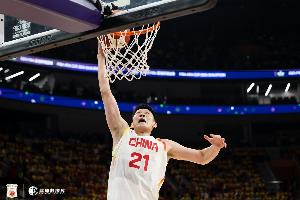 半場戰(zhàn)報-次節(jié)后半段被打9-2 中國男籃42-35領先波黑男籃