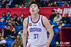 直播吧：北控隊給杜伯超提供多年合同 天津隊將考慮是否匹配