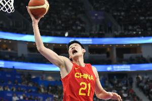 ??FIBA官方更新中國男籃亞洲杯12人大名單：徐杰、張寧不在