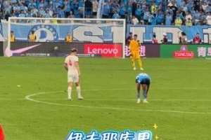 第六外援??英博球迷對(duì)晉鵬翔高喊“伊夫耶庫(kù)里”，吧友理解嗎？