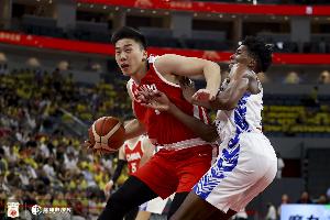 蘇群：中國男籃首勝藏自我博弈 陣容實驗與不確定性值得關(guān)注