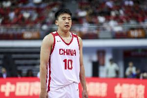 媒體人：首戰(zhàn)有驚無險 王俊杰下半場去哪了 關鍵時刻還得看趙睿