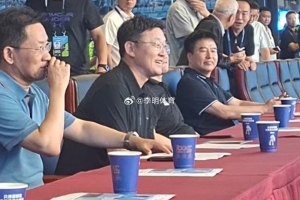 名宿坐鎮(zhèn)！博主：孫繼?，F(xiàn)身梭魚灣，觀看大連英博vs成都蓉城