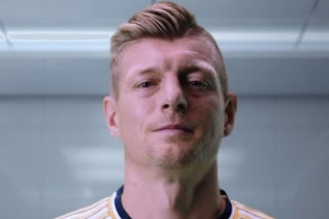 傳奇！皇馬官方：克羅斯在FC26游戲中將是ICON卡