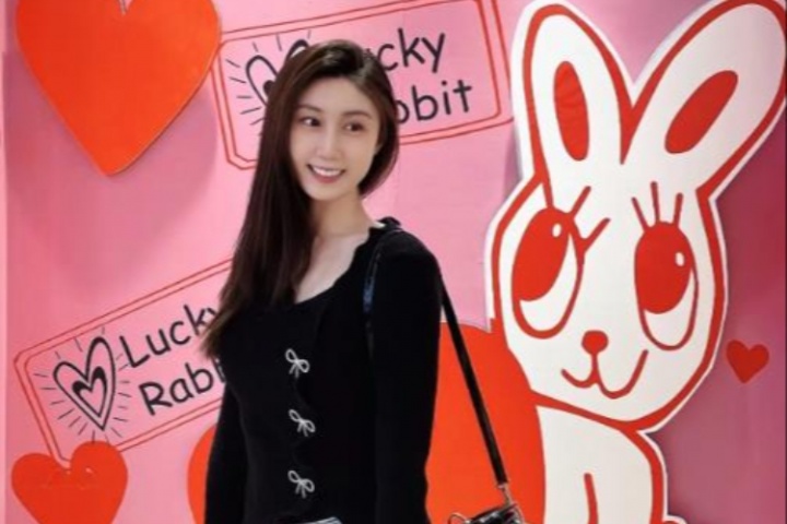 ??錘了！鄒陽妻子是大7歲的水藝詩??前央視主持水均益的愛女